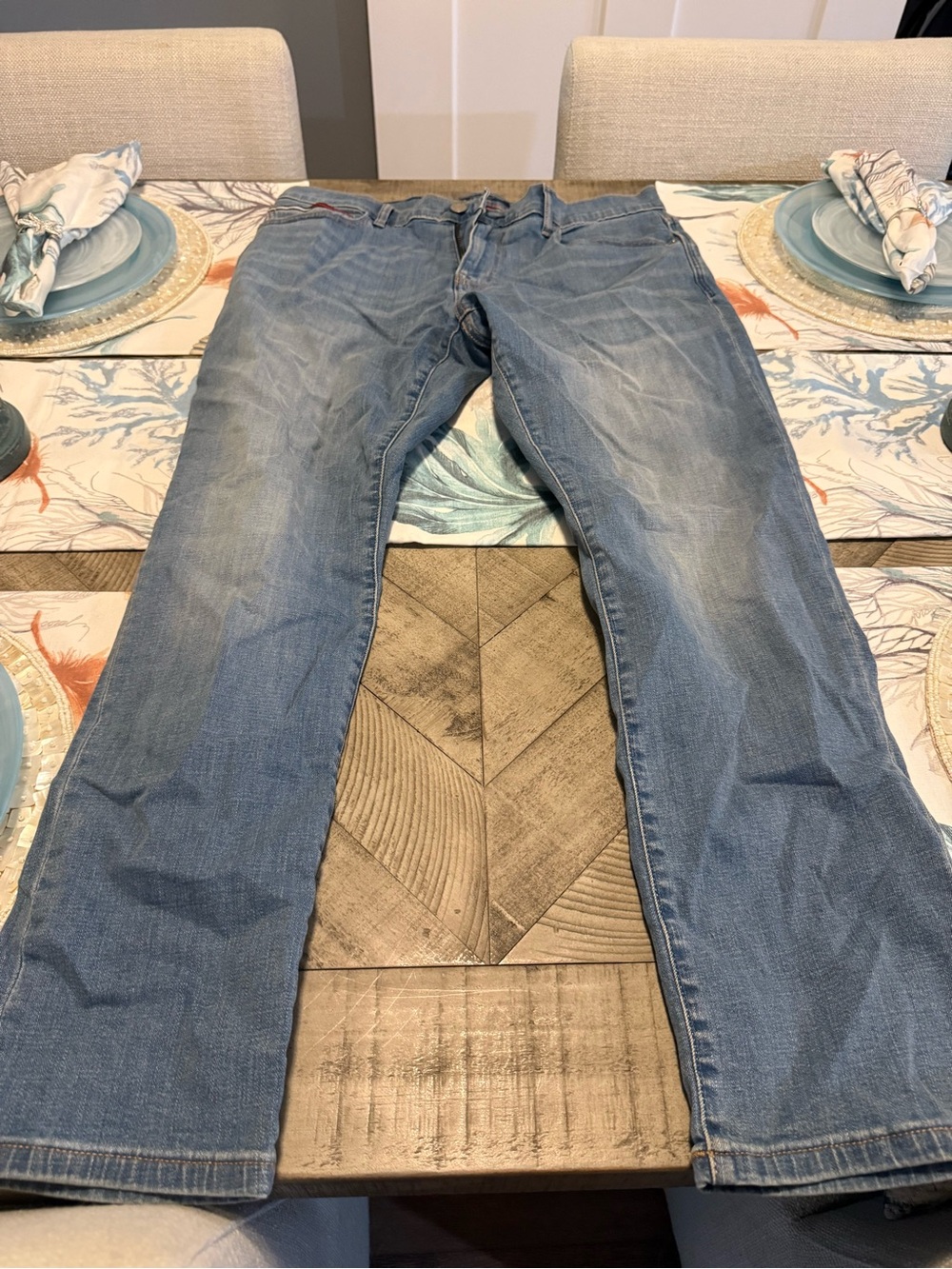 Tommy Hilfiger Men's Light Blue Denim Jeans